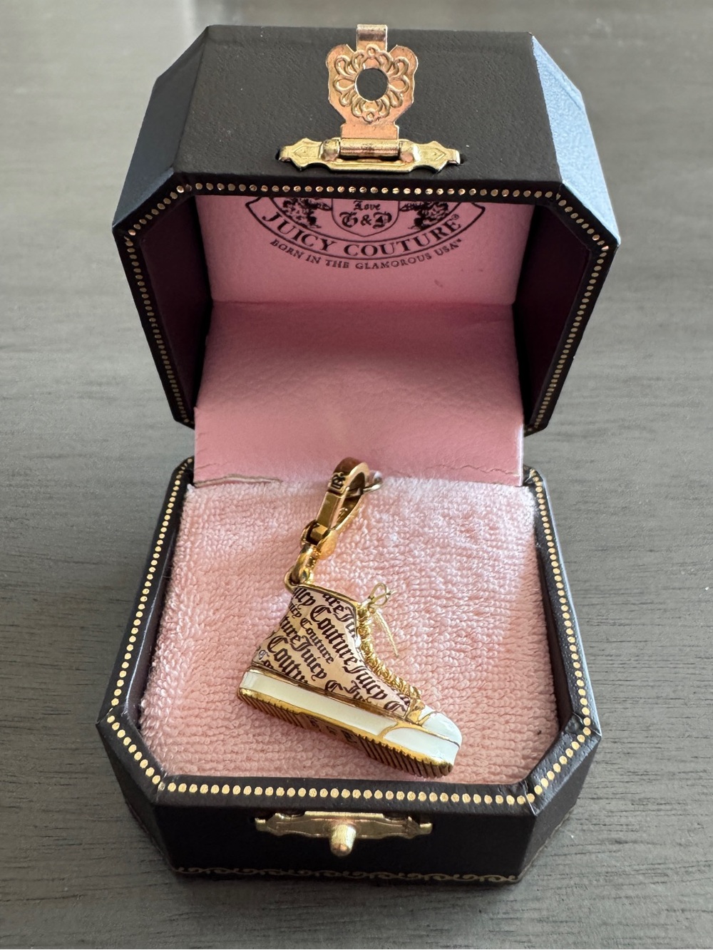 Vintage Juicy Couture Y2K Sneaker Shoe Charm YJRU1898 Original Box